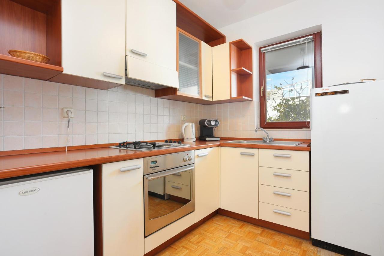 Apartments With A Parking Space Makarska - 5984 ภายนอก รูปภาพ